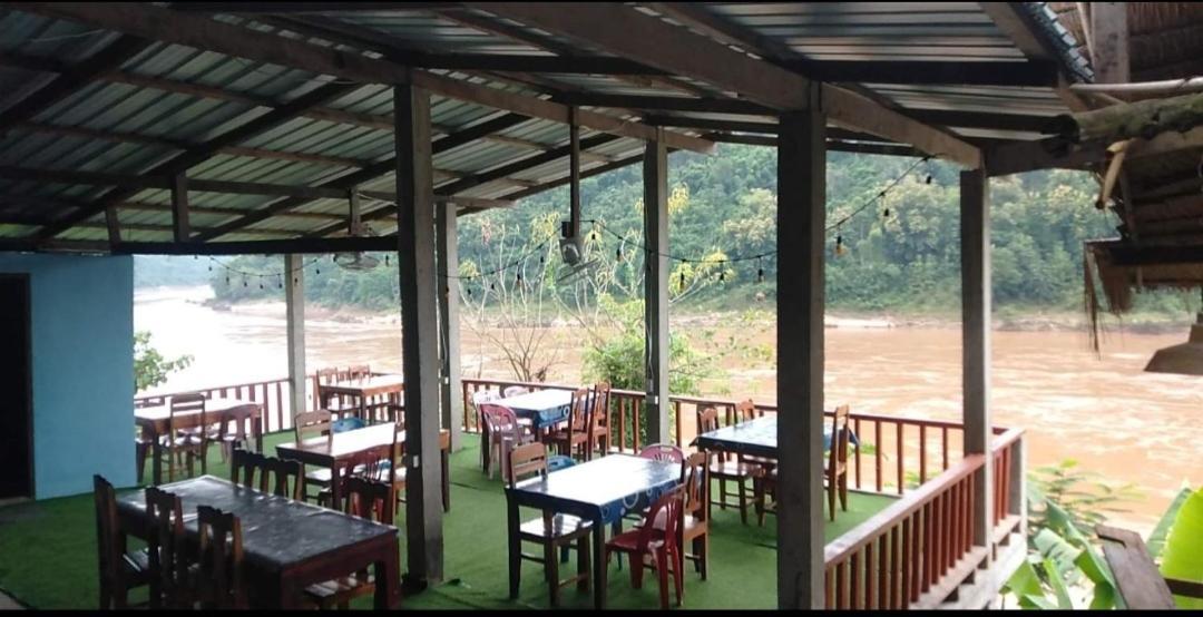 Апартаменты Mekong Backpackers Пакбенг Экстерьер фото