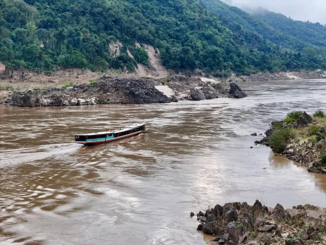 Апартаменты Mekong Backpackers Пакбенг Экстерьер фото