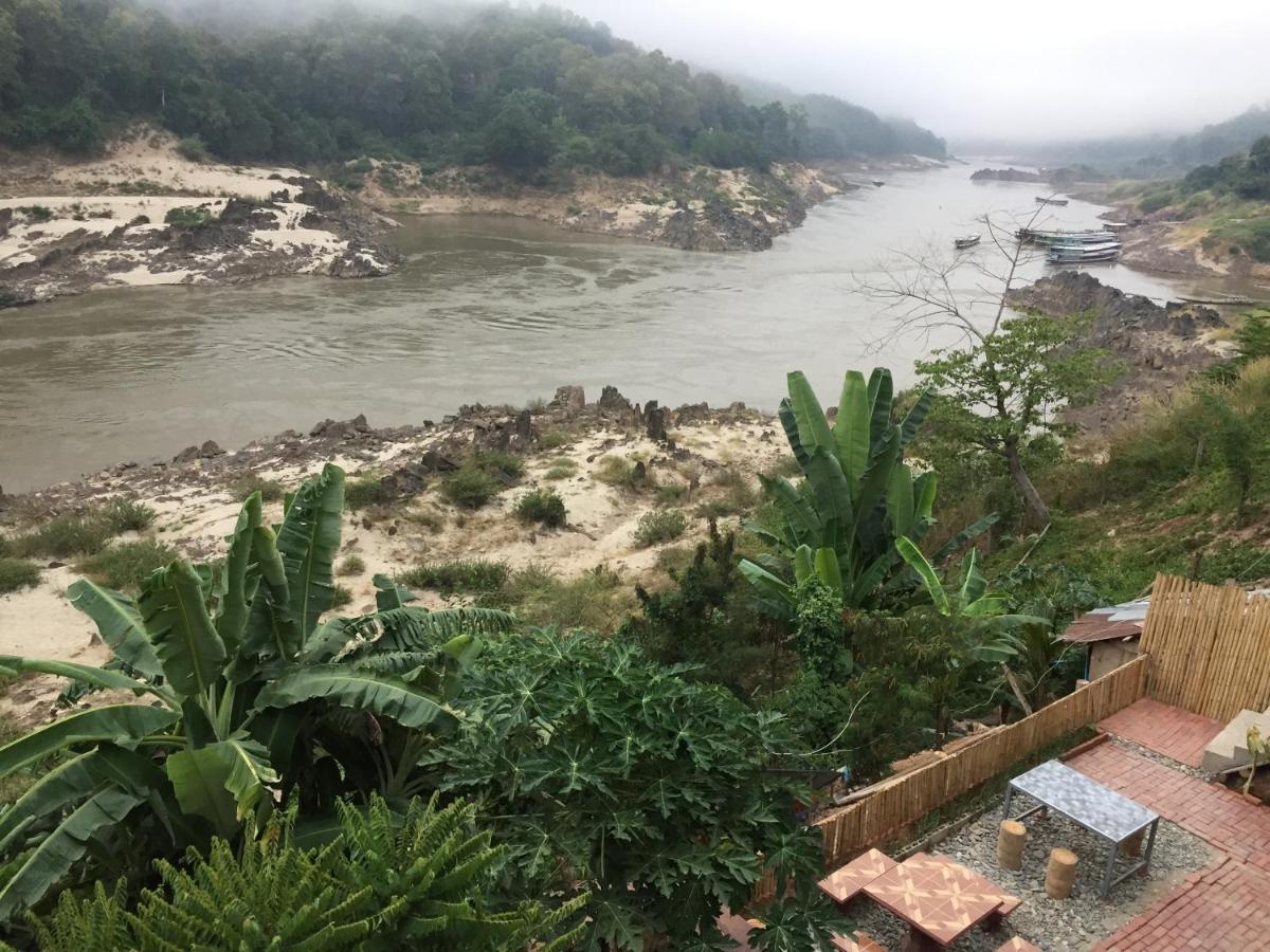 Апартаменты Mekong Backpackers Пакбенг Экстерьер фото