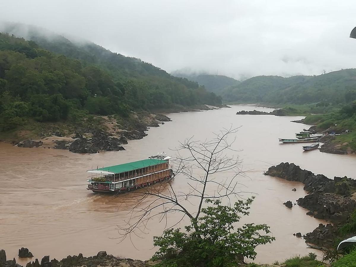 Апартаменты Mekong Backpackers Пакбенг Экстерьер фото